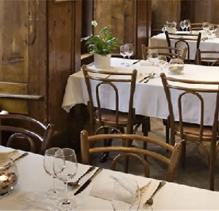 To Be Deleted Restaurant Schiff 3*